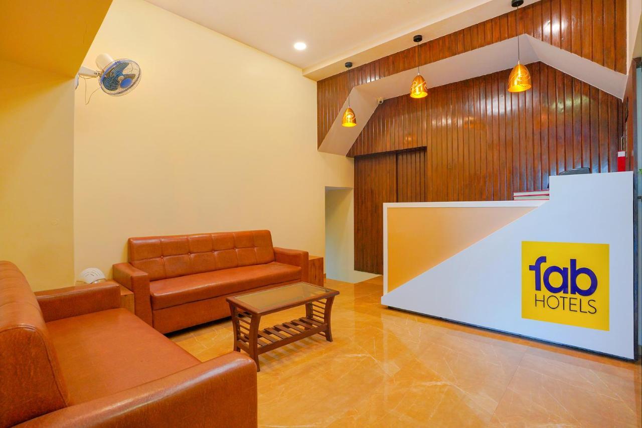 Hotel Fabexpress Colaba Grand à Bombay Extérieur photo