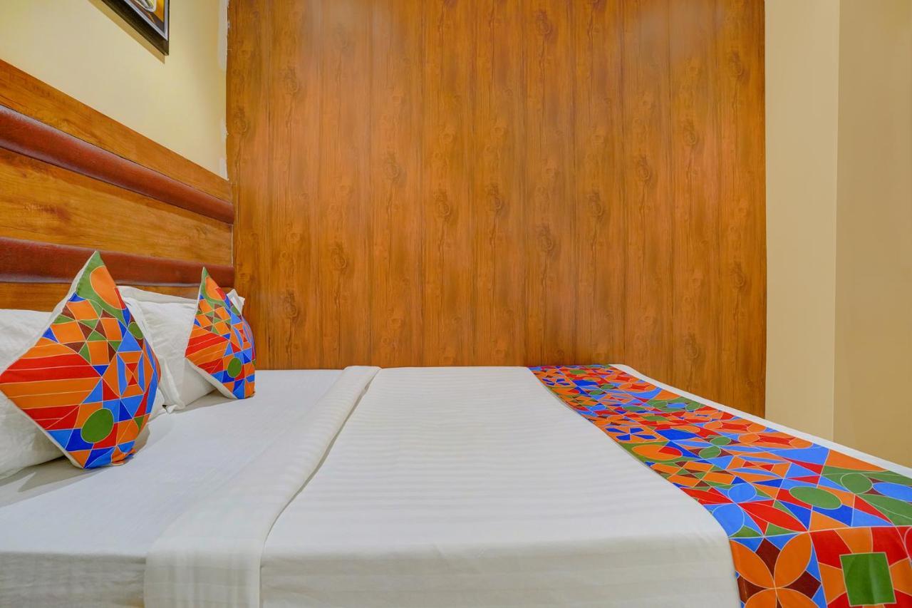 Hotel Fabexpress Colaba Grand à Bombay Extérieur photo