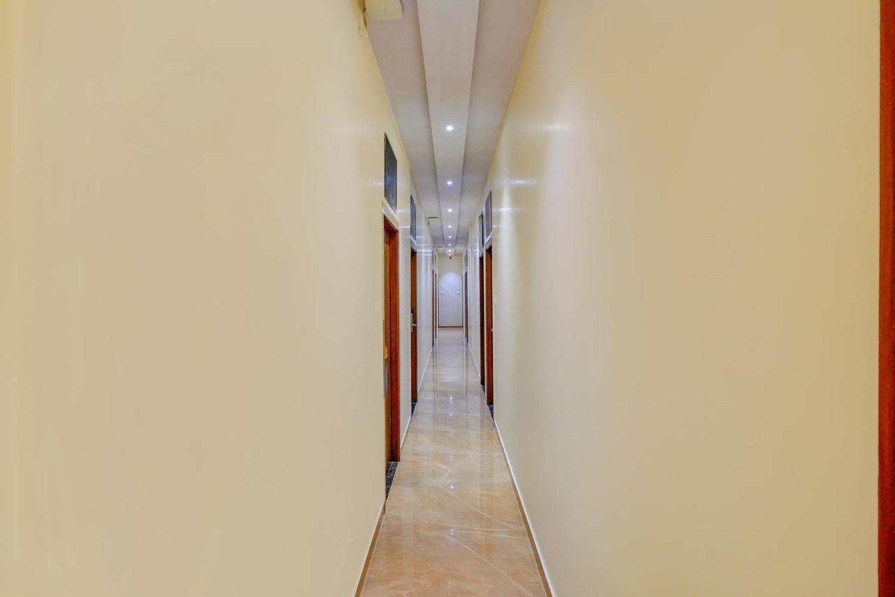 Hotel Fabexpress Colaba Grand à Bombay Extérieur photo